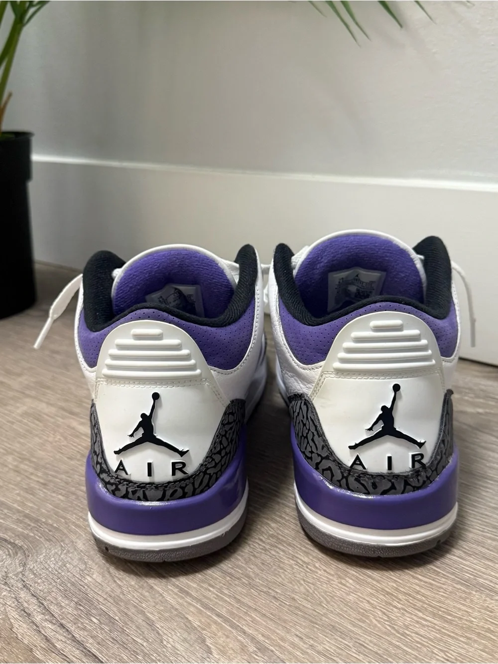 Jordan Retro 3 Dark Iris
